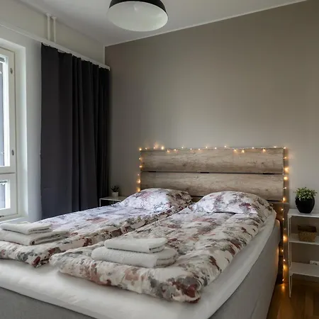 아파트 Modern With Sauna & Parking Hall