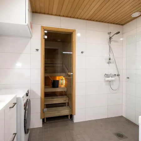 Modern With Sauna & Parking Hall * 로바니에미
