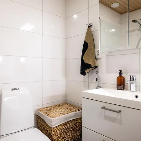 Modern With Sauna & Parking Hall 아파트 *