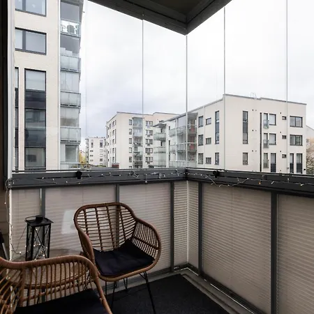 Modern With Sauna & Parking Hall